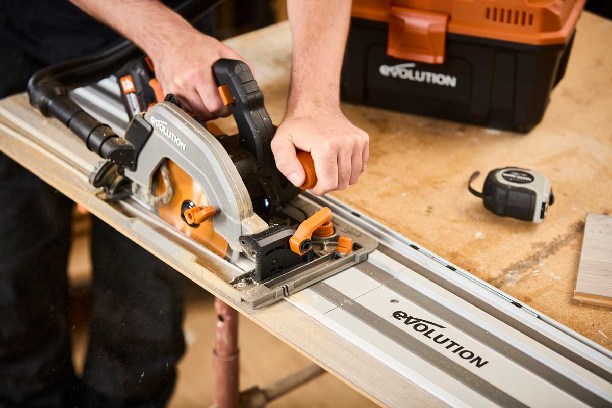 Offres Spéciales — Evolution Power Tools SAS