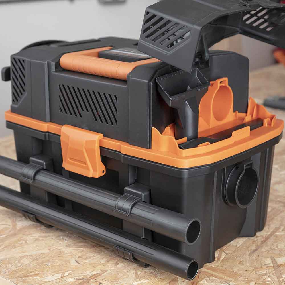 Pack Evolution : Aspirateur 15L R15VAC pour déchets secs et humides avec filtres supplémentaires et adaptateur