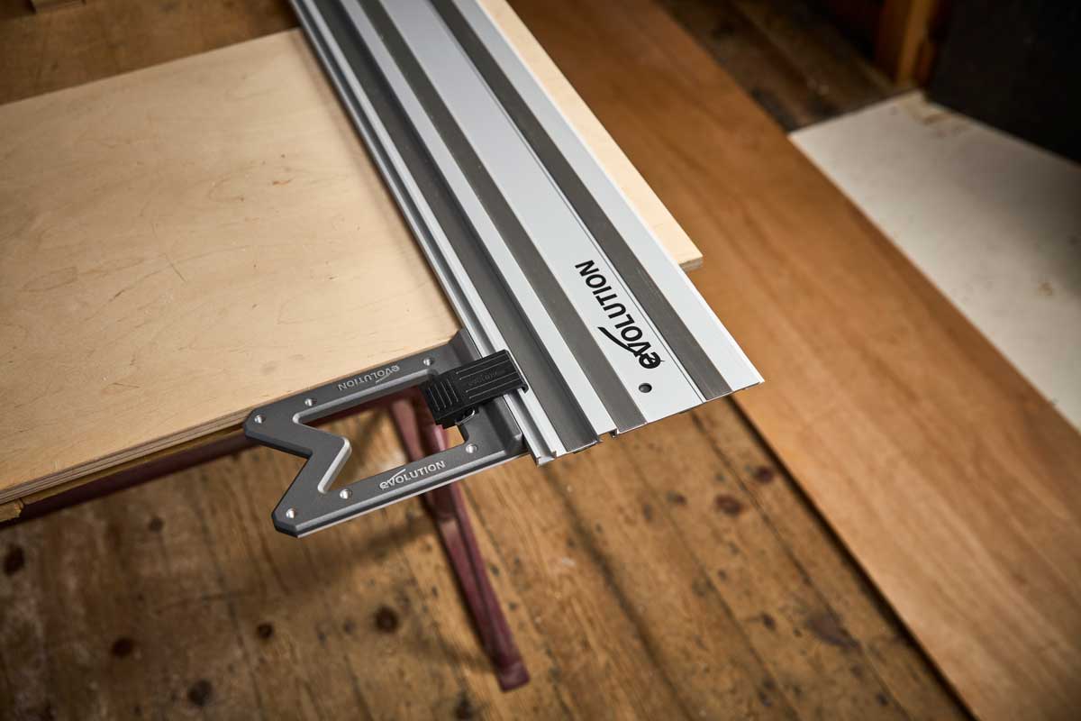 Équerre Universelle Evolution en Aluminium Monobloc pour Rail de Guidage G2 (nouvelle génération)