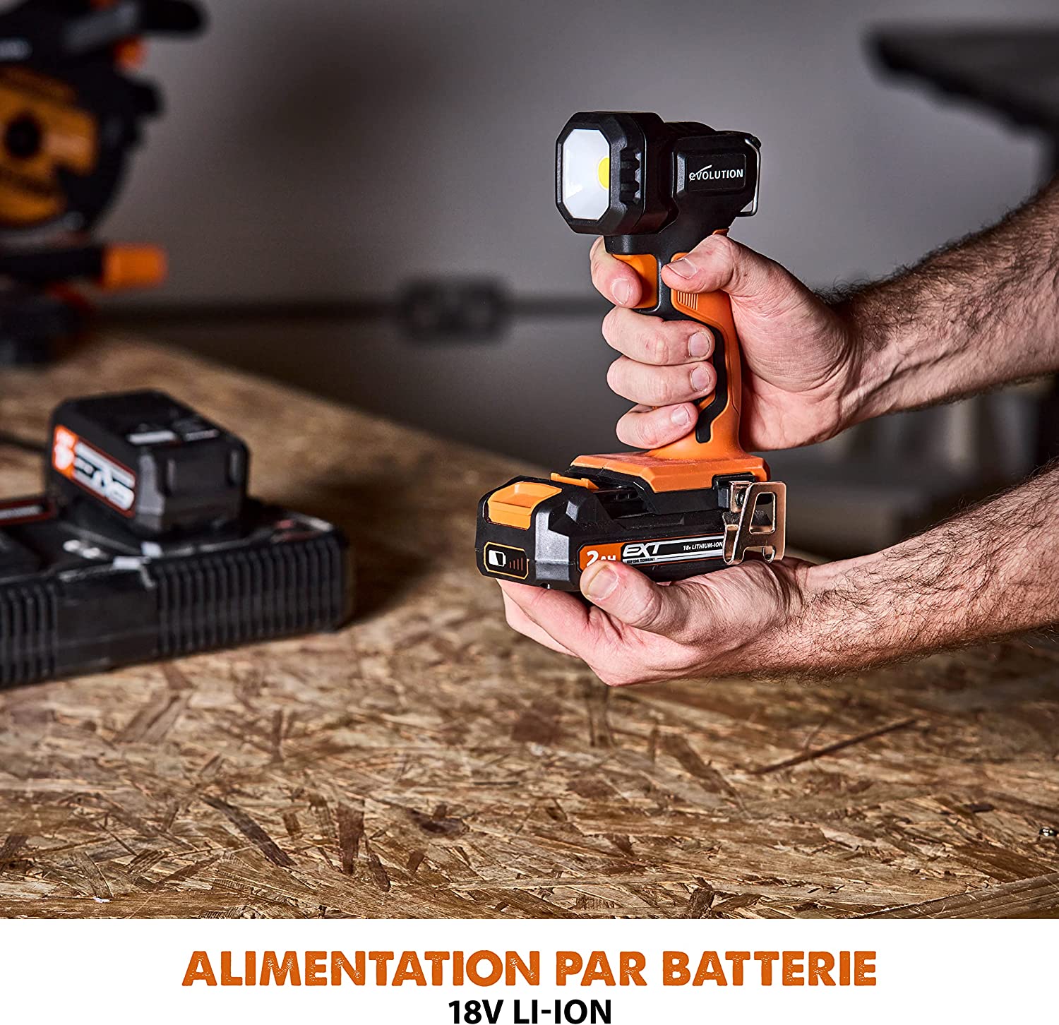 Lampe torche sans fil Evolution R1000TOR-Li sans batterie ni chargeur